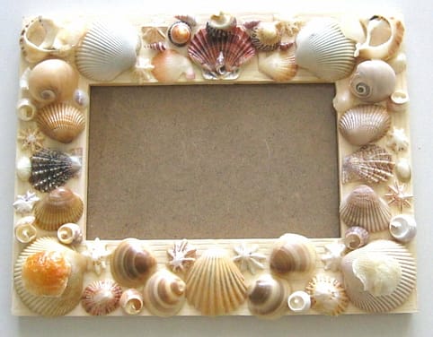 Seashell Frame Craft Workshop in Eastpoint