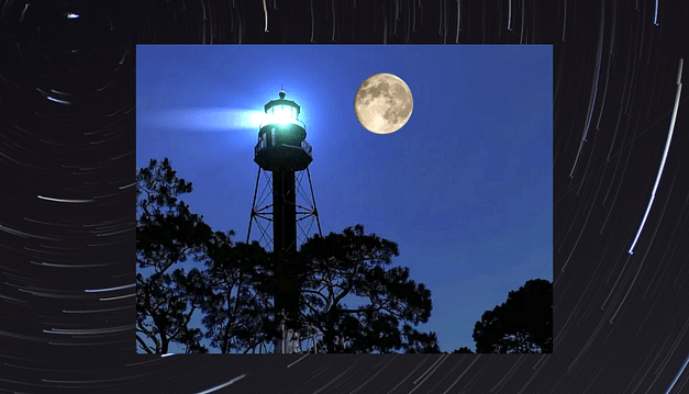 Crooked River Lighthouse Full Moon Climb